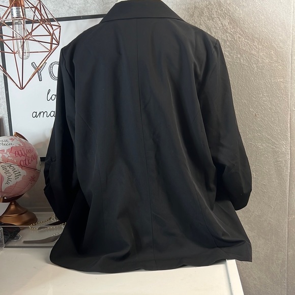 Torrid black blazer - Picture 3 of 13